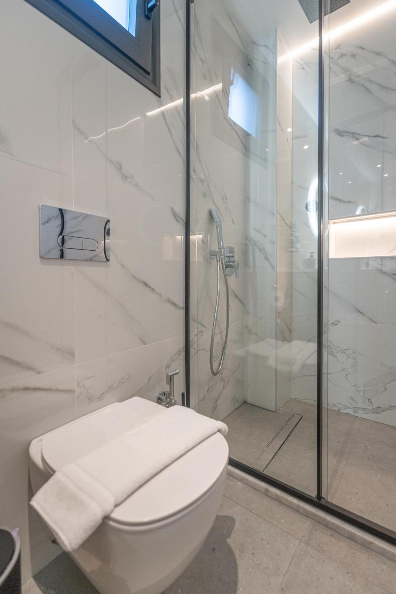 Le Fleur Suite Heraklion  Ngoại thất bức ảnh